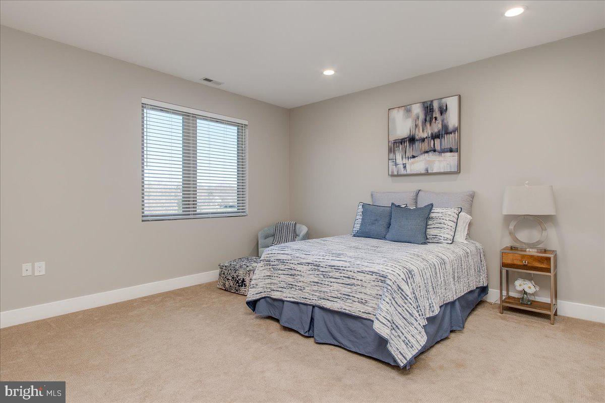 SUNRISE ESTATES - Residential