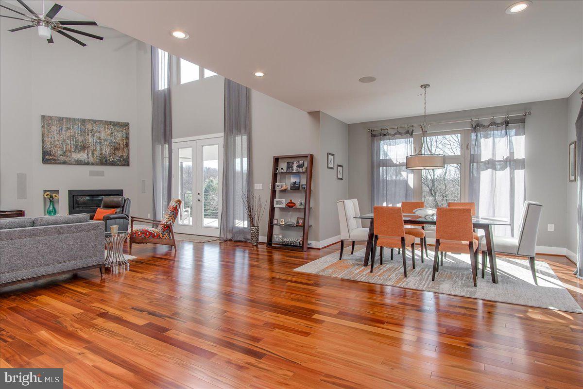 SUNRISE ESTATES - Residential