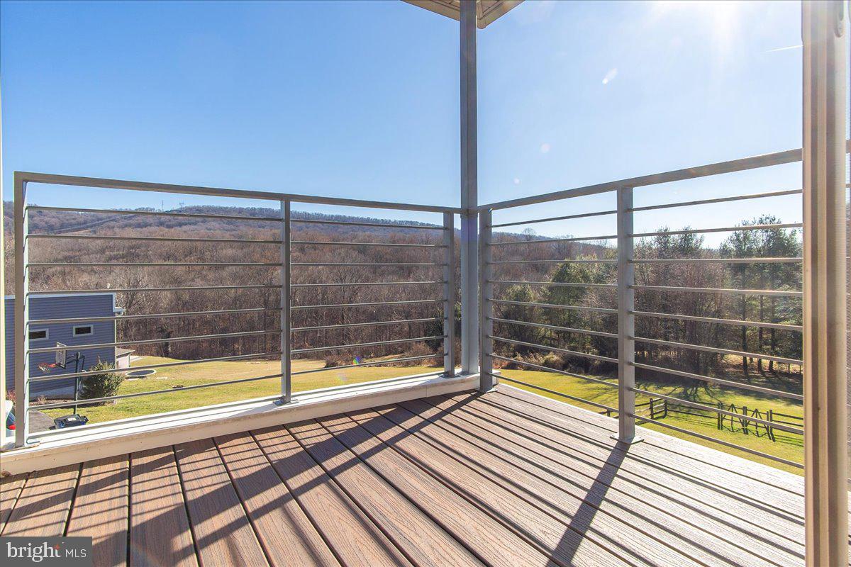 SUNRISE ESTATES - Residential