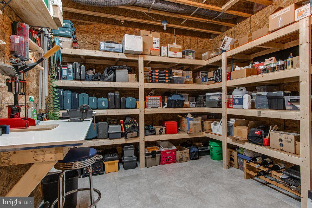 SUNRISE ESTATES - Residential