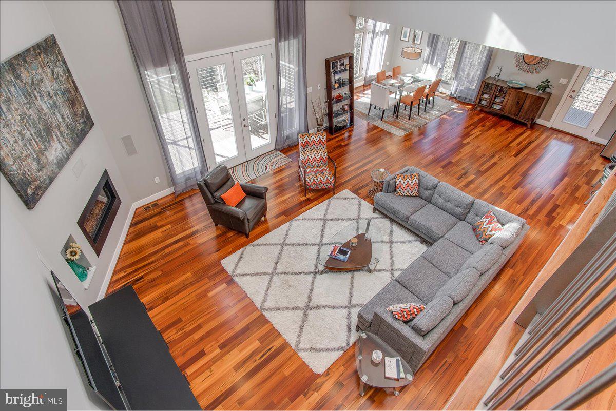 SUNRISE ESTATES - Residential