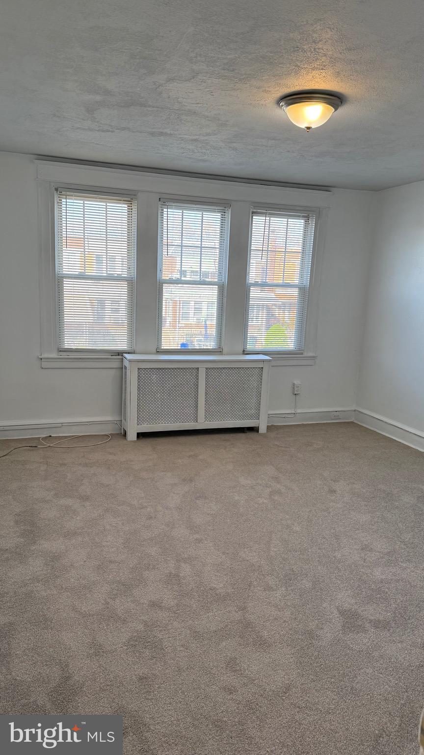 PHILADELPHIA (NORTHEAST) - Residential