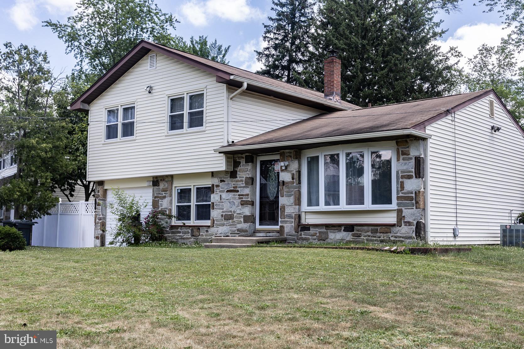 109 SURREY ROAD