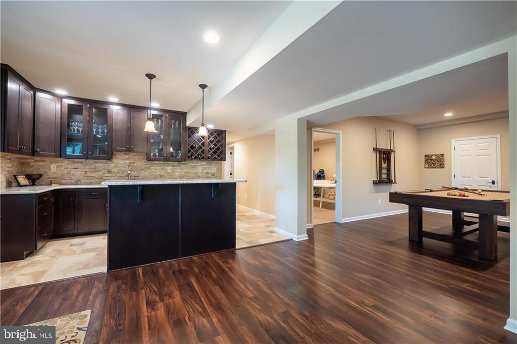 WEYHILL WOODS - Residential