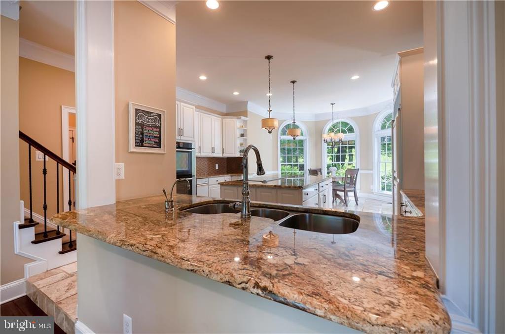 WEYHILL WOODS - Residential