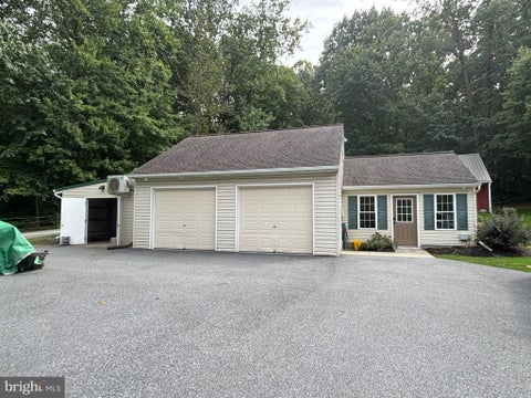 Photo of 750 Homestead Lane, GAP, PA 17527 (MLS # PALA2097046)