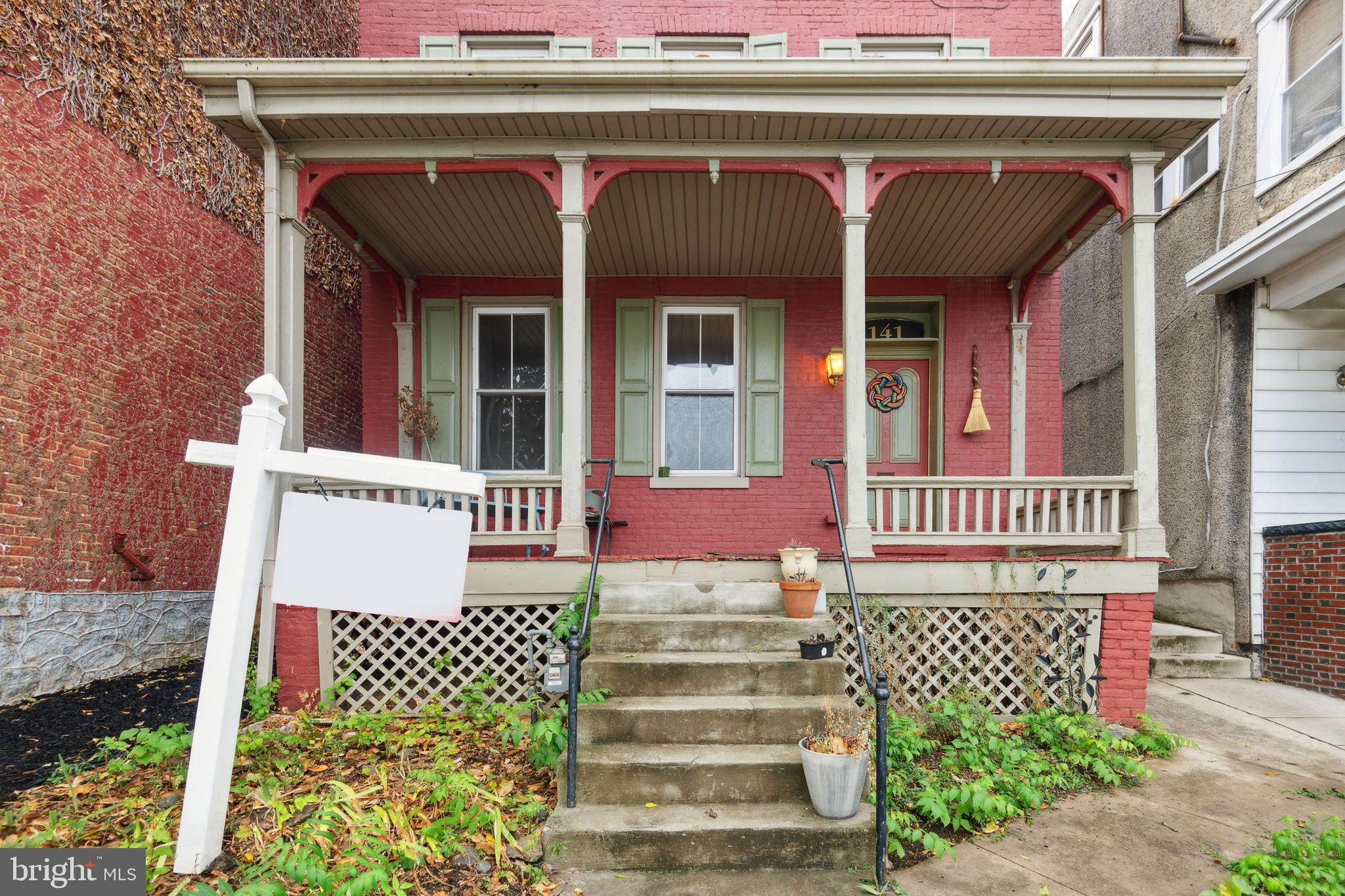 HISTORIC DISTRICT - Residential