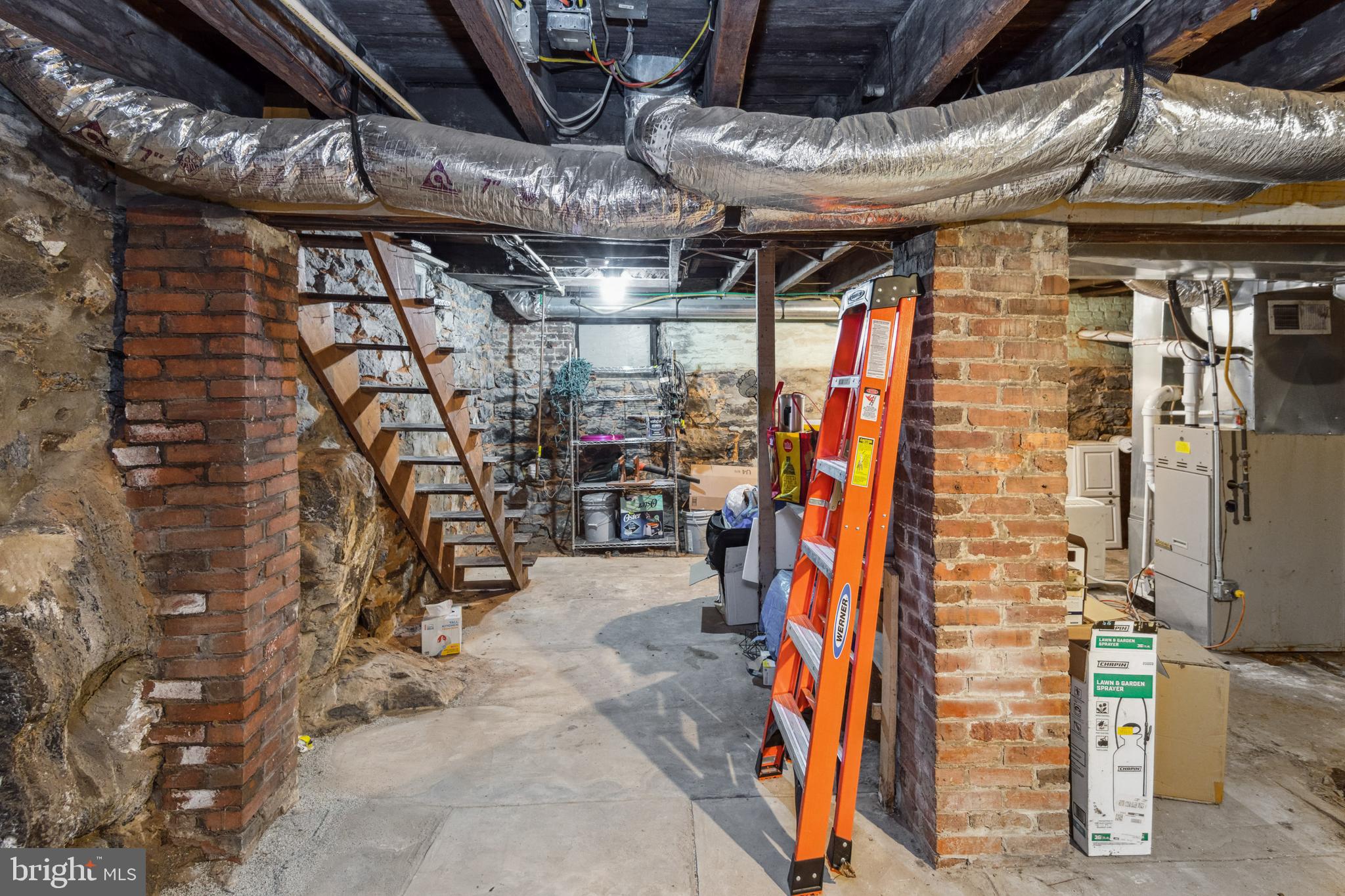 HISTORIC DISTRICT - Residential