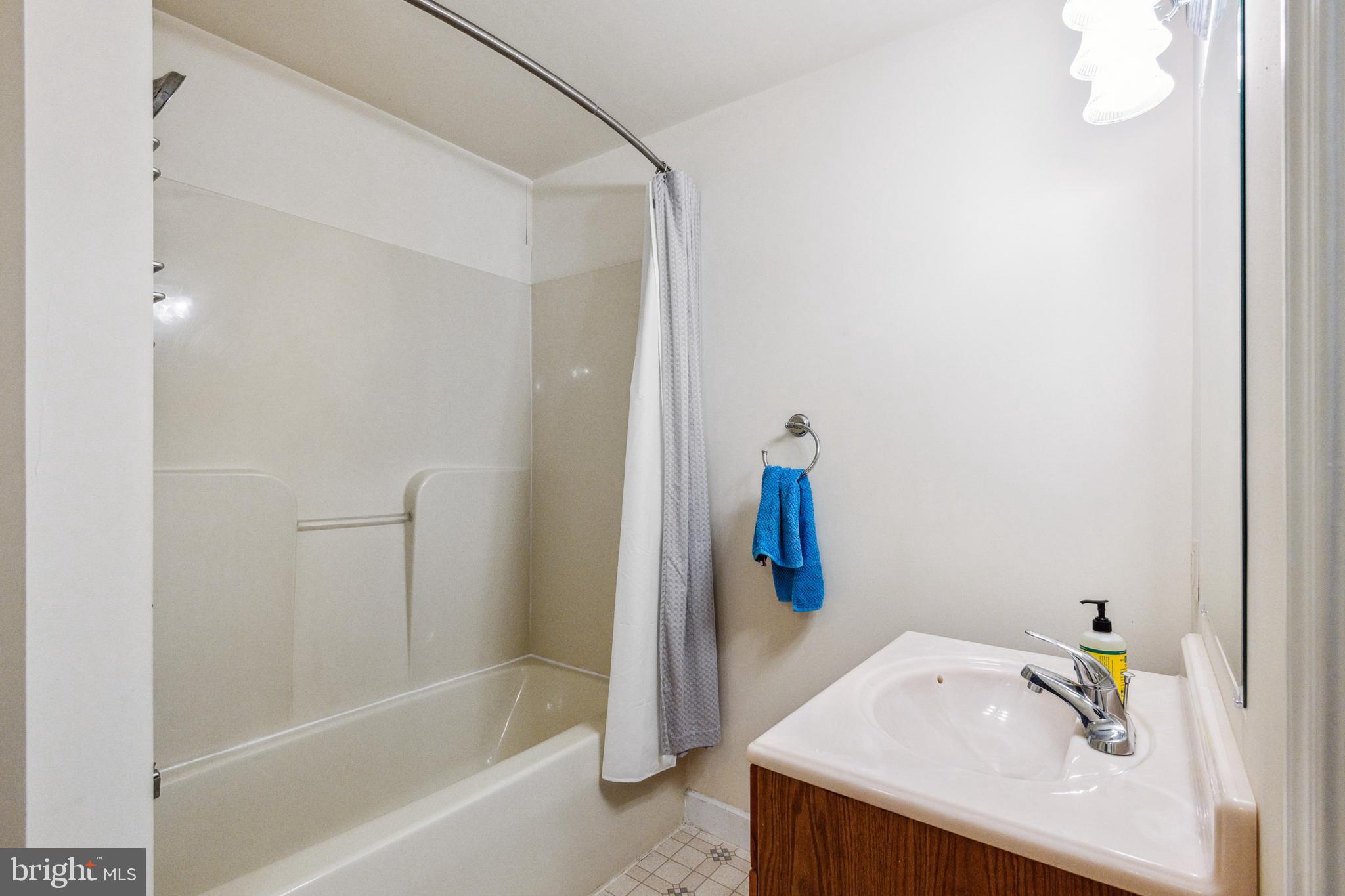 HISTORIC DISTRICT - Residential