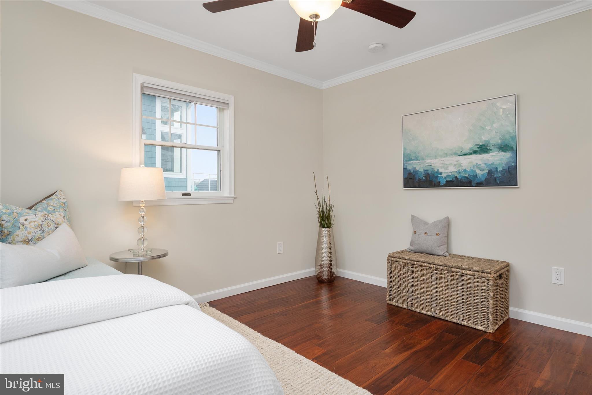 UPPER MAGOTHY BEACH - Residential