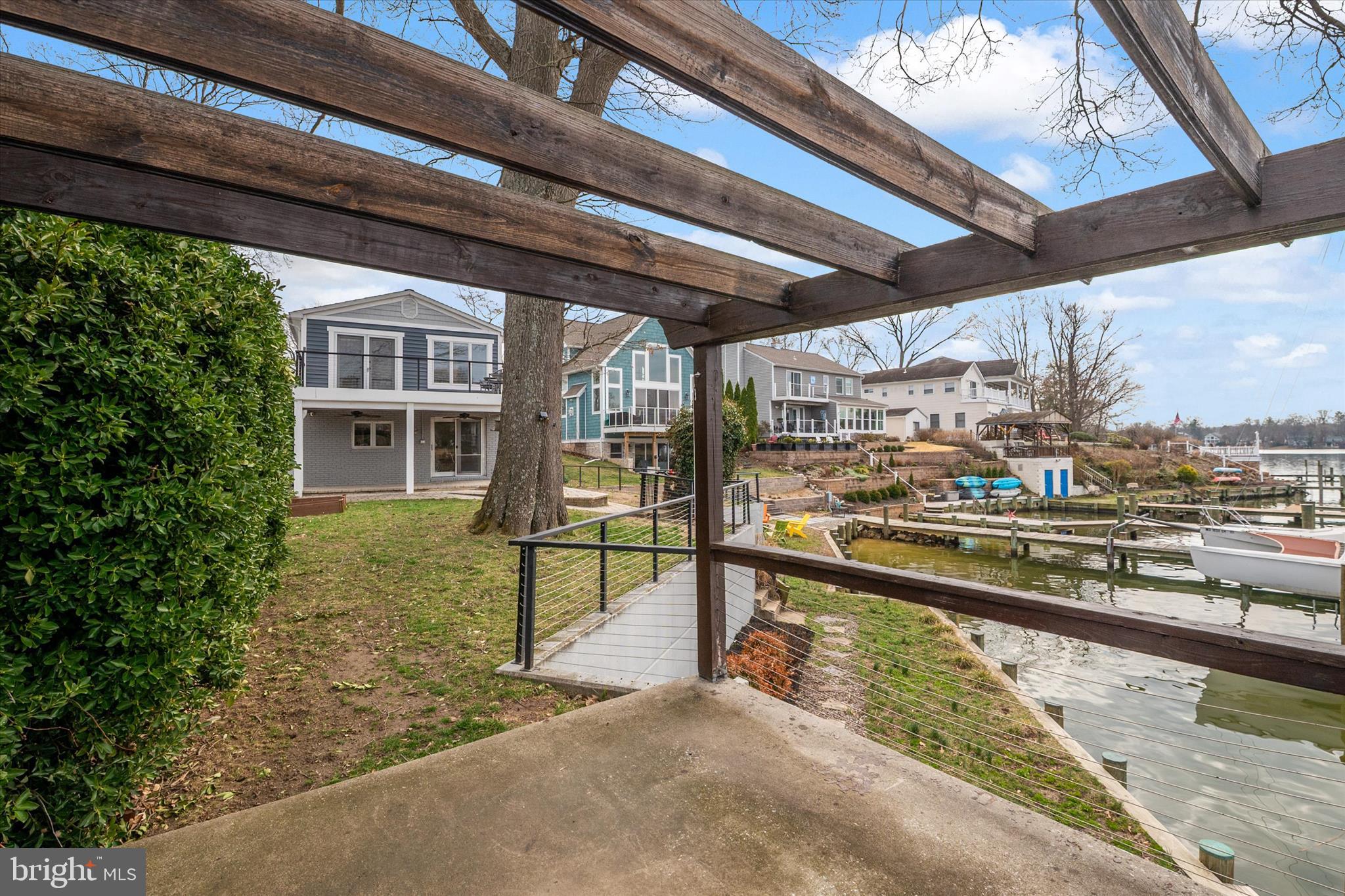 UPPER MAGOTHY BEACH - Residential