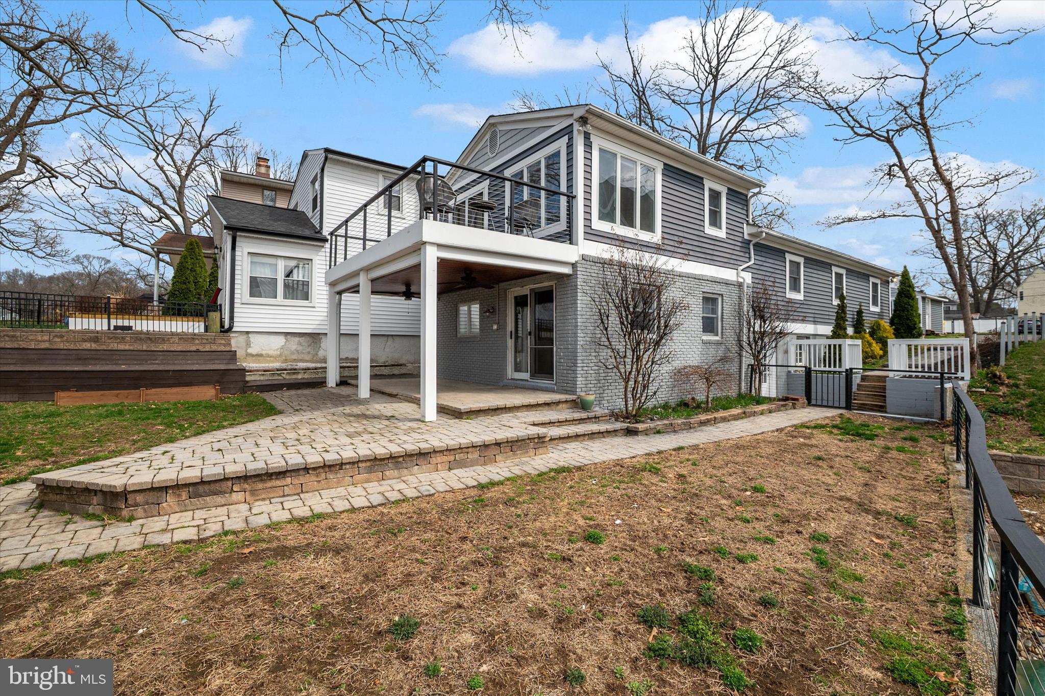 UPPER MAGOTHY BEACH - Residential