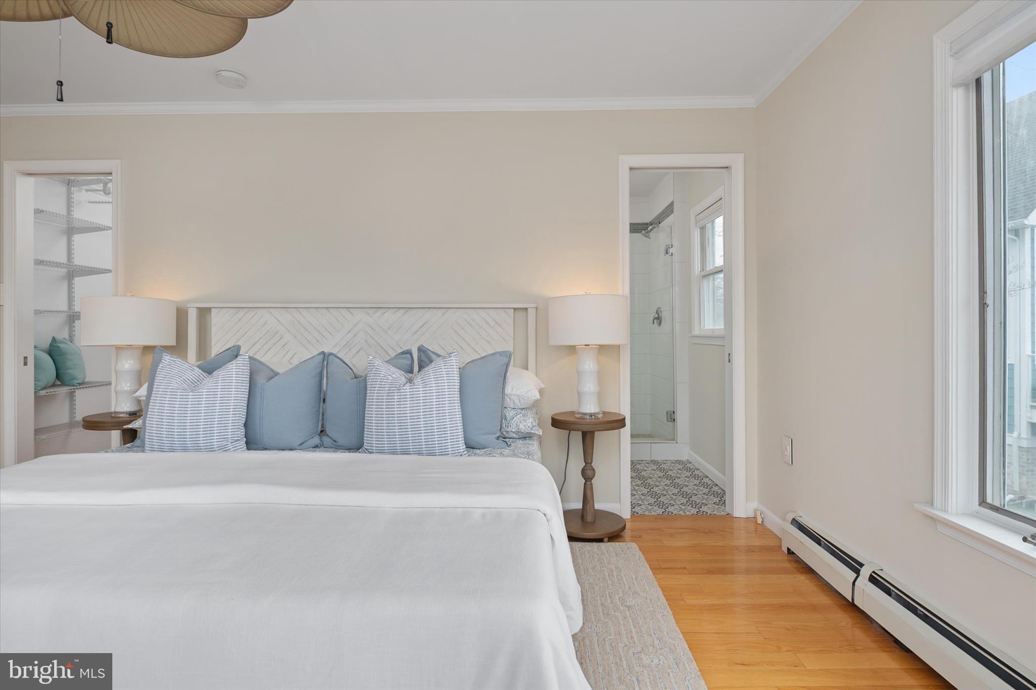 UPPER MAGOTHY BEACH - Residential