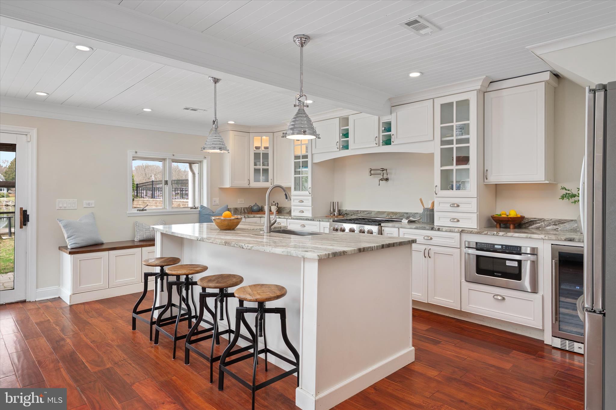 UPPER MAGOTHY BEACH - Residential