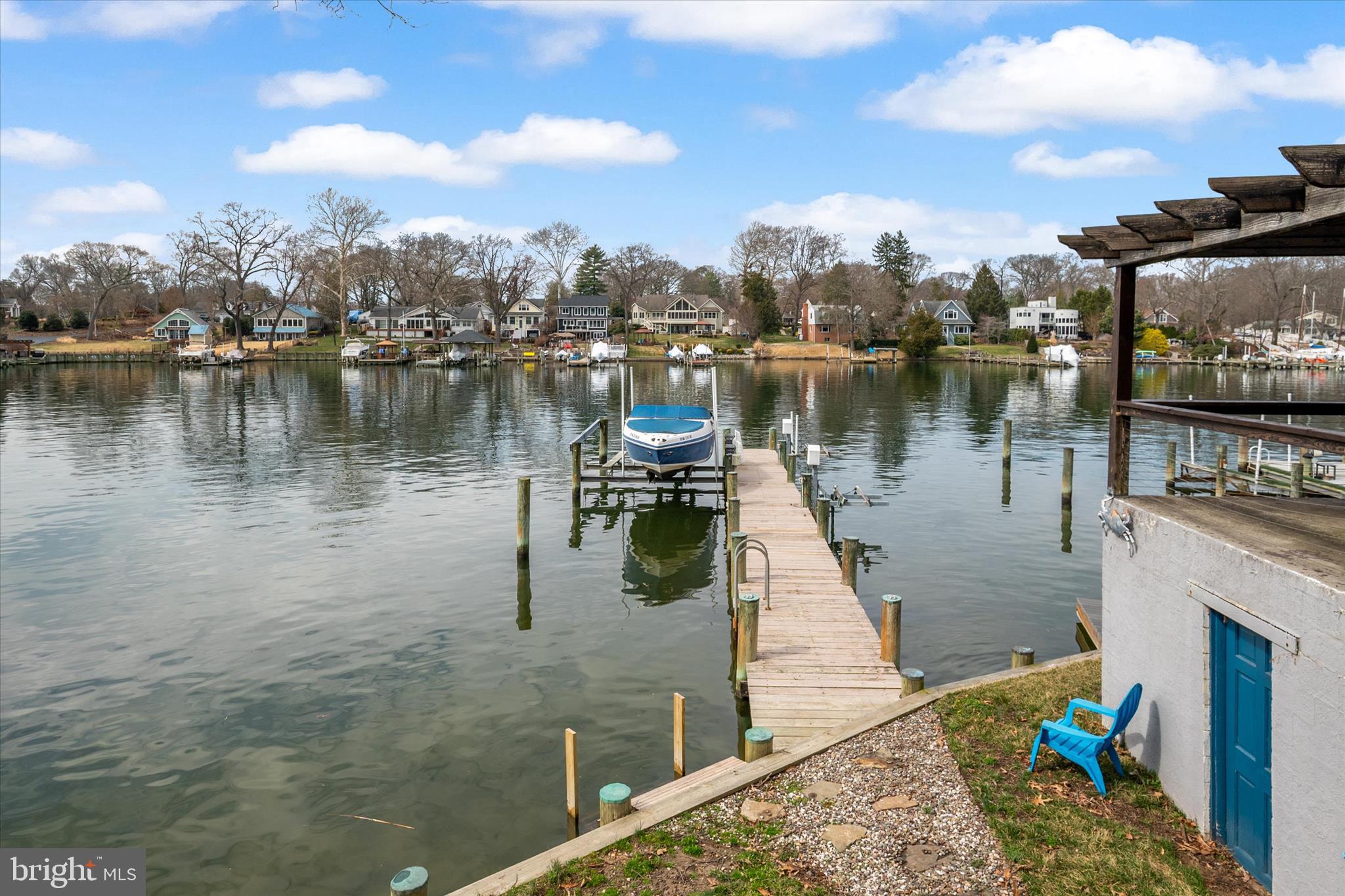 UPPER MAGOTHY BEACH - Residential