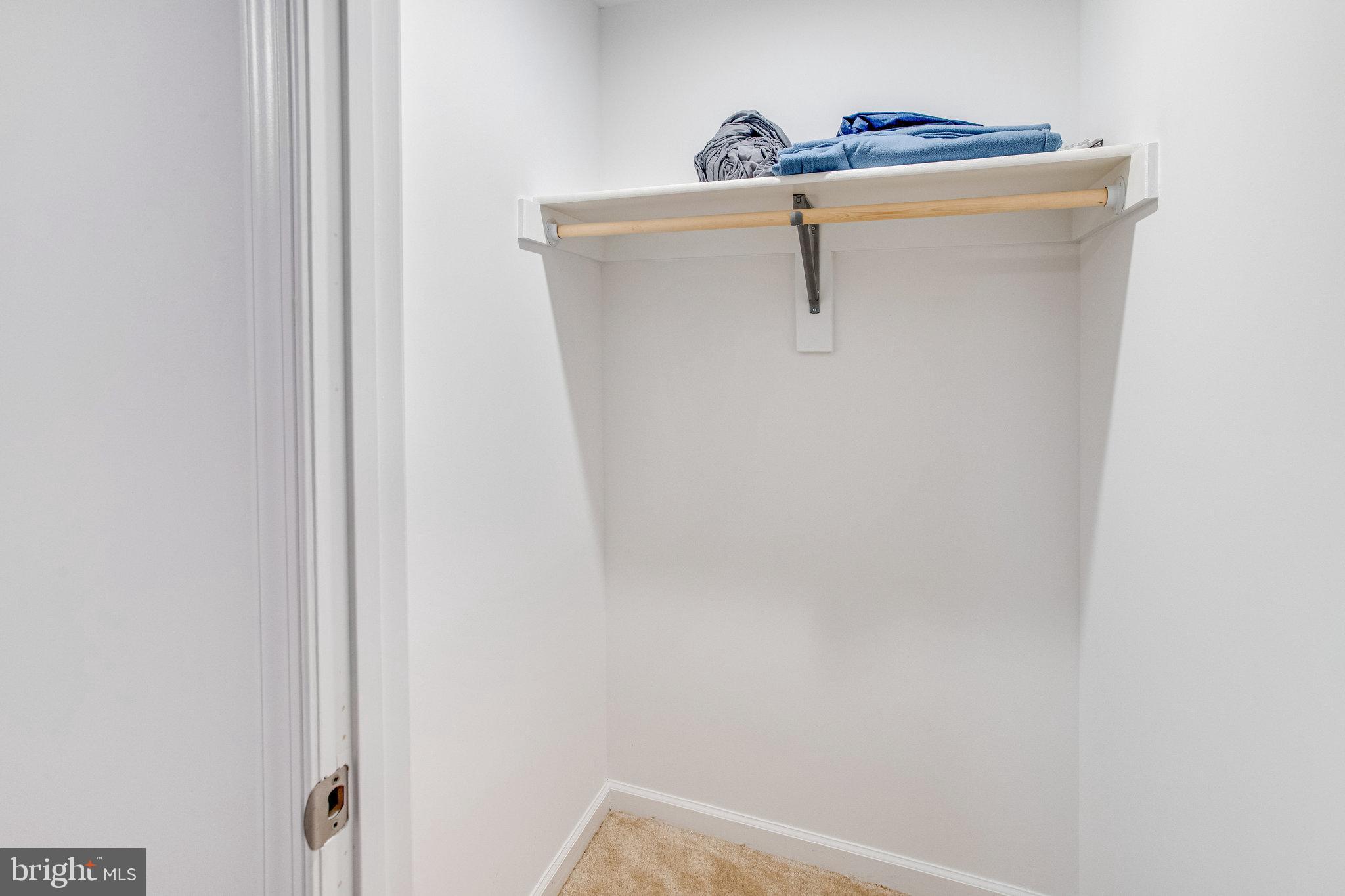 EMBREY MILL - Residential Lease