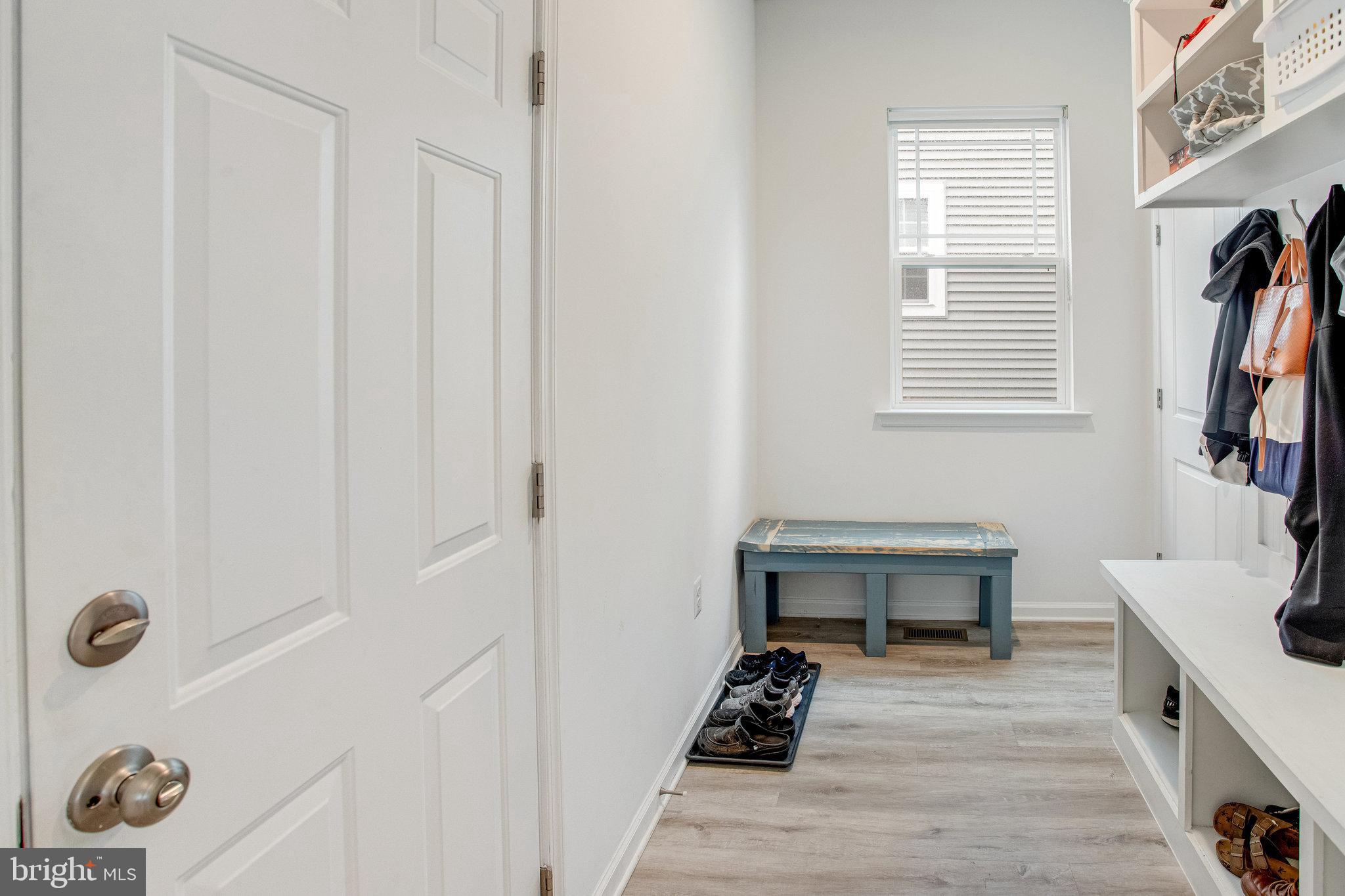 EMBREY MILL - Residential Lease