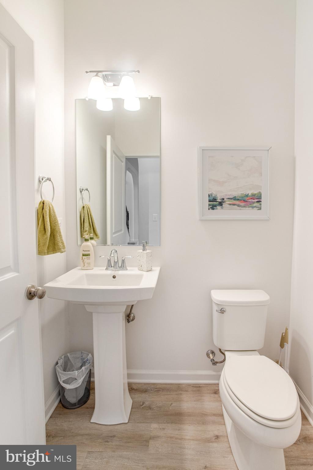 EMBREY MILL - Residential Lease