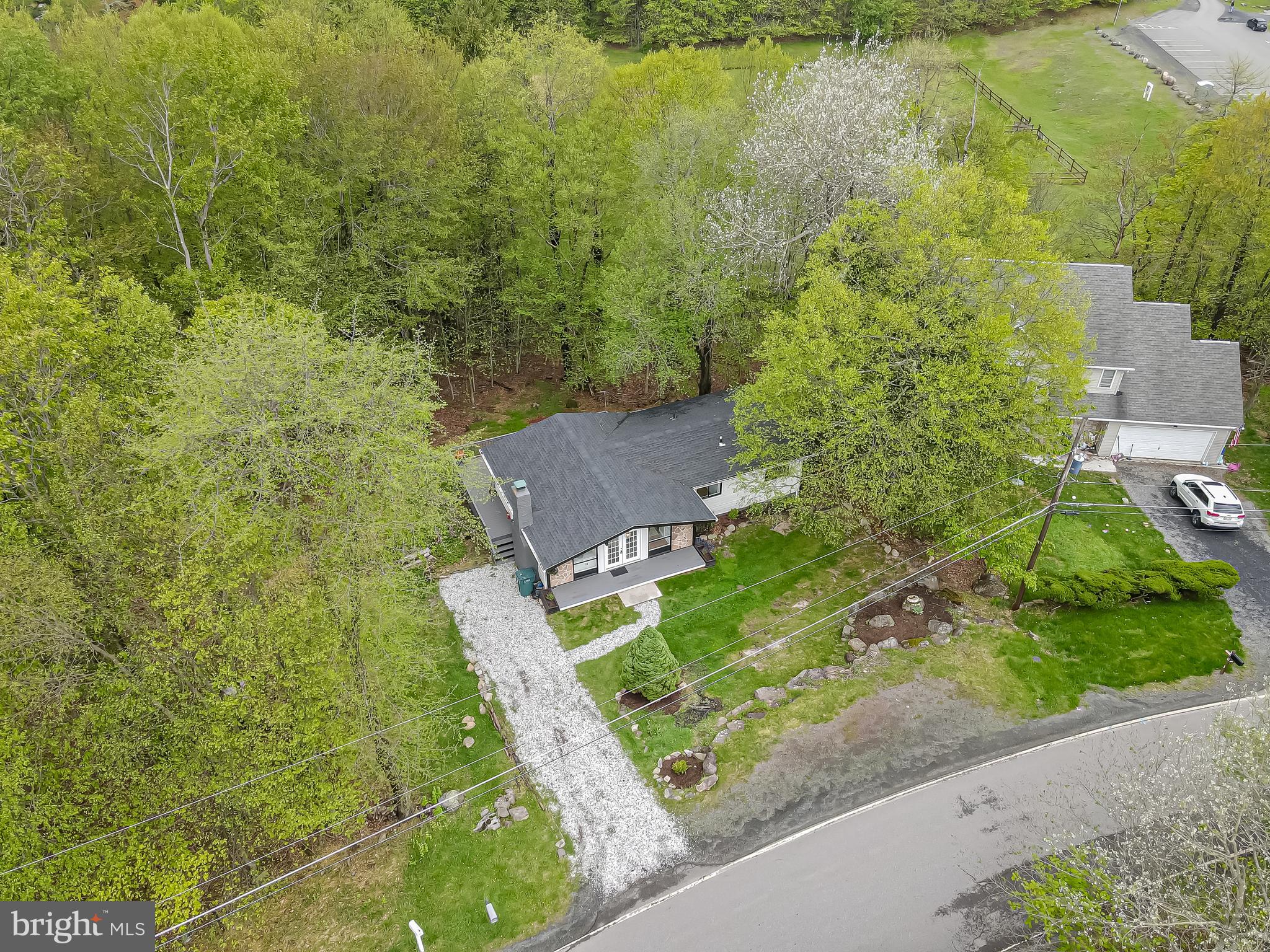 1413 WATERFRONT DRIVE
