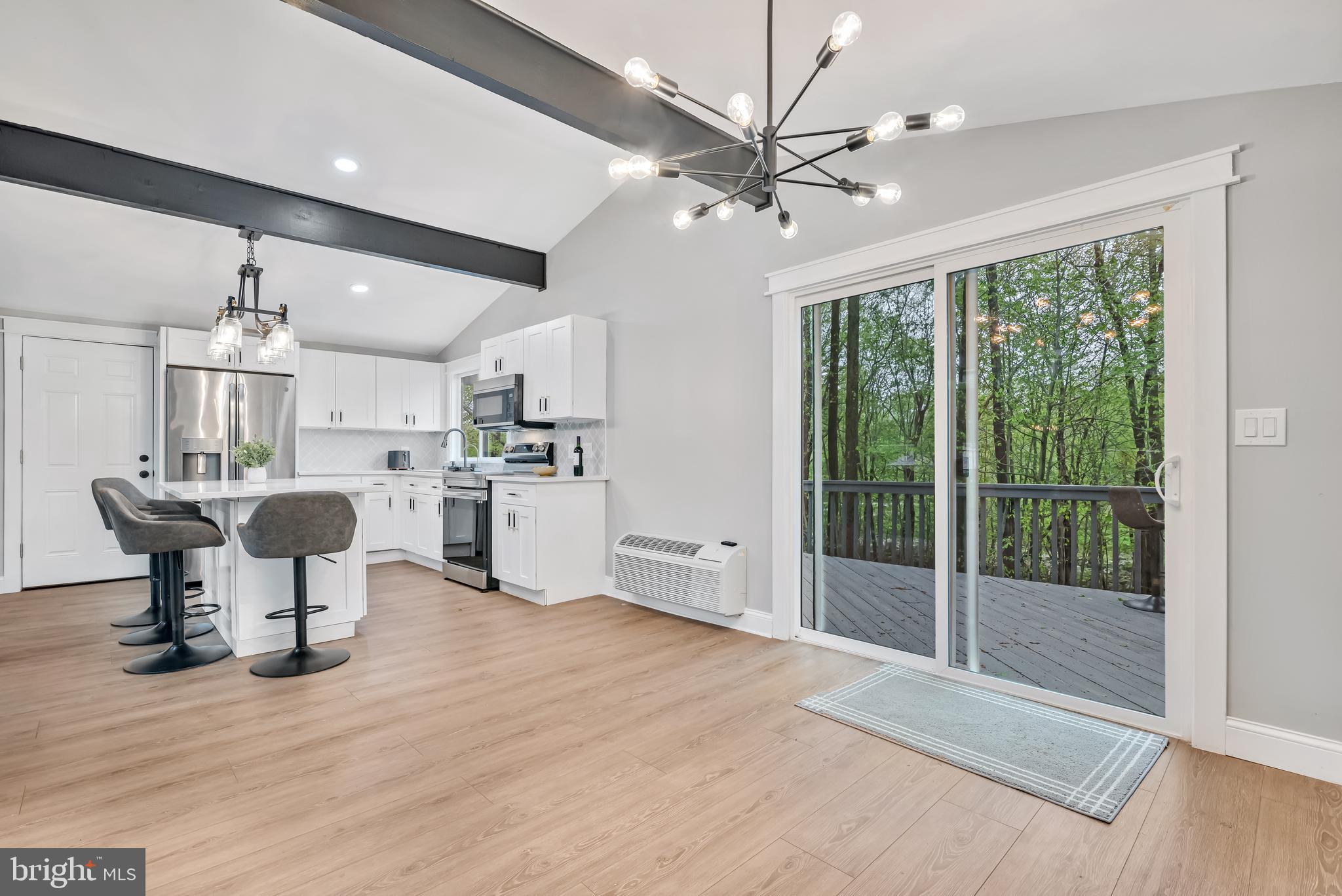 POCONO COUNTRY PLACE - Residential