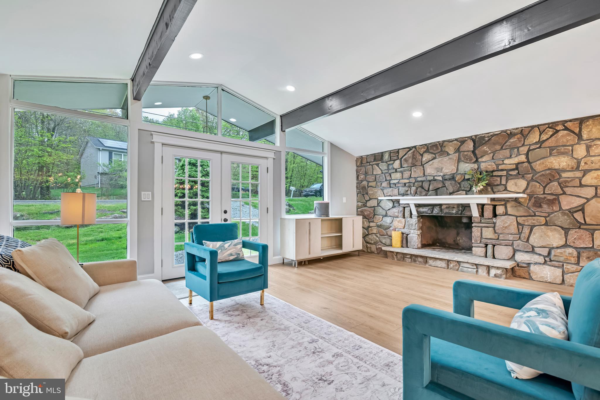 POCONO COUNTRY PLACE - Residential