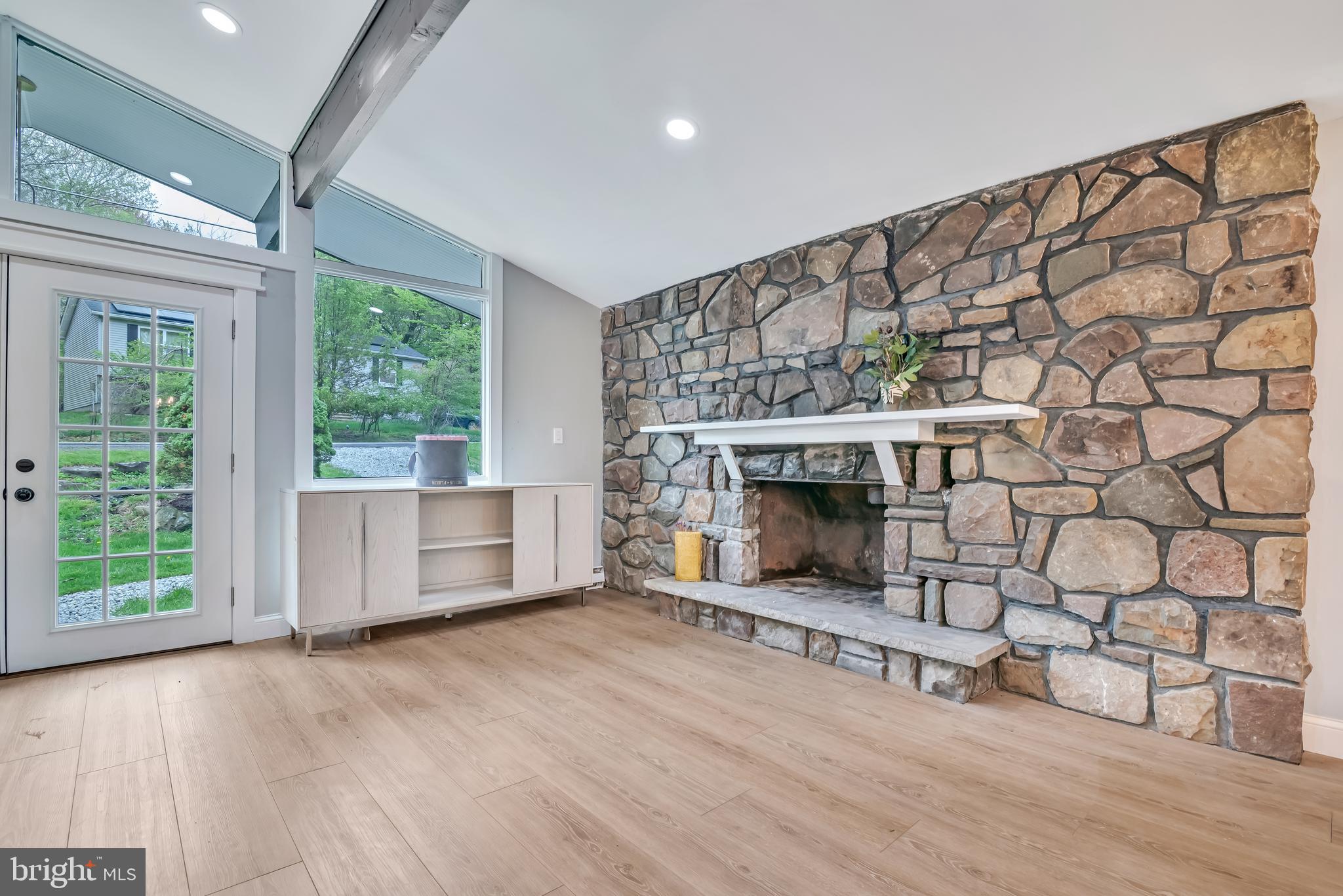 POCONO COUNTRY PLACE - Residential