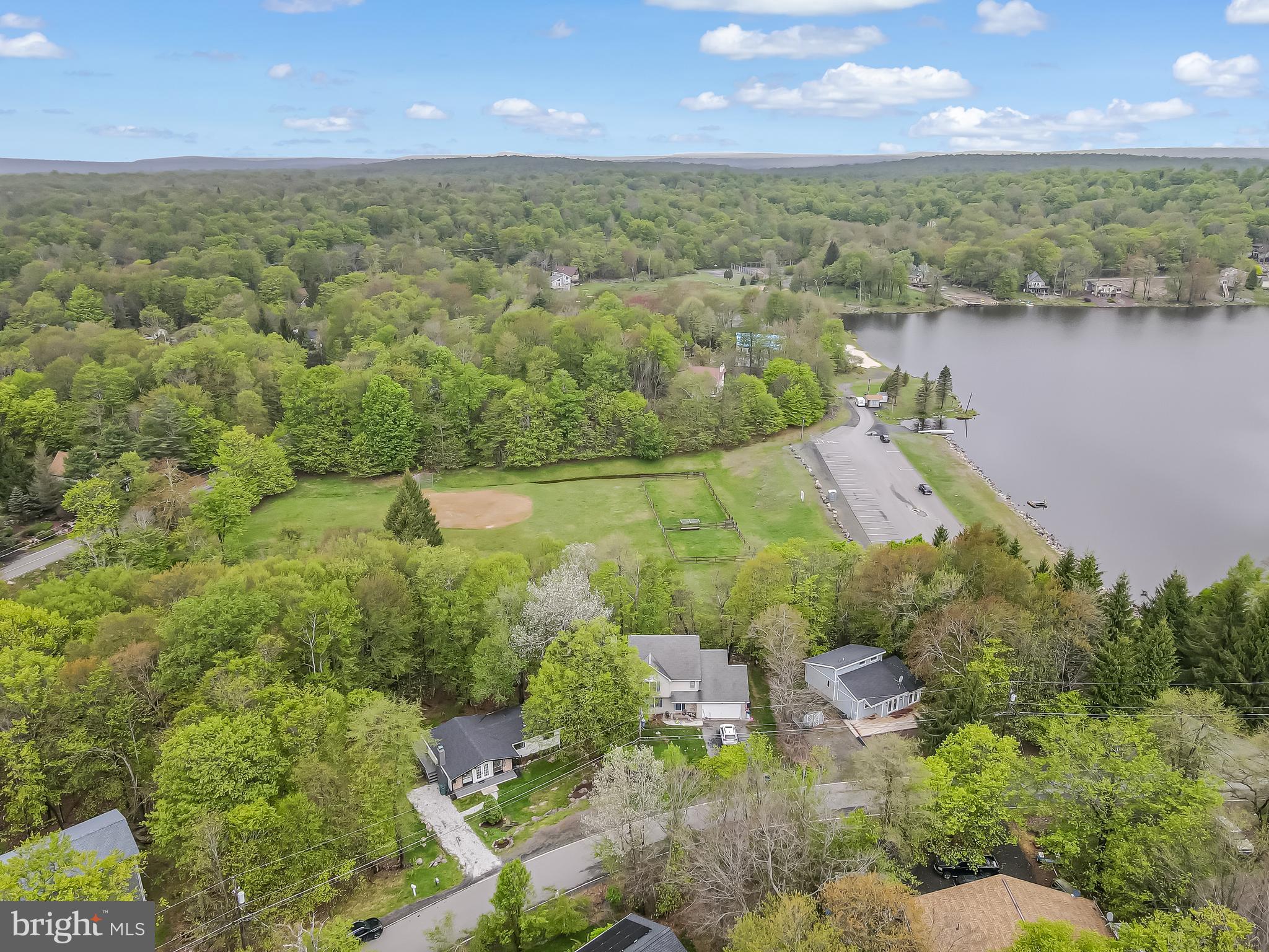POCONO COUNTRY PLACE - Residential