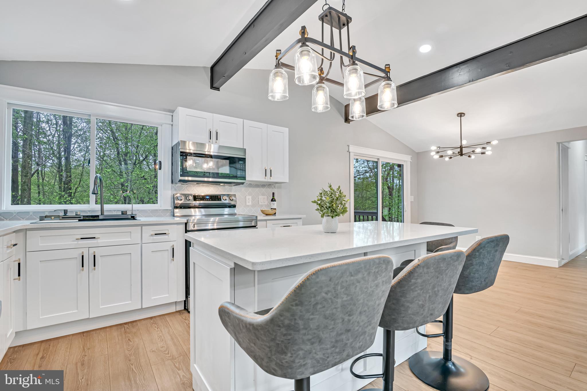 POCONO COUNTRY PLACE - Residential