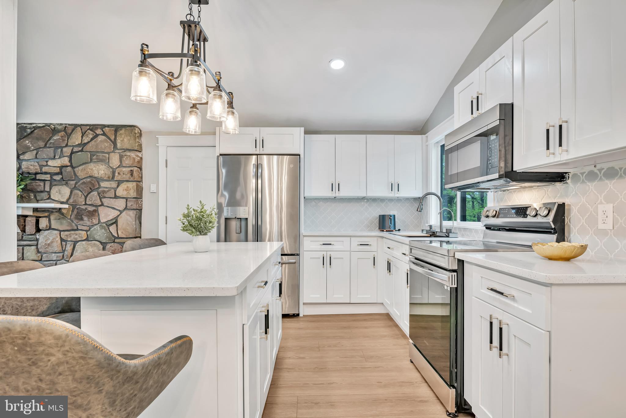 POCONO COUNTRY PLACE - Residential