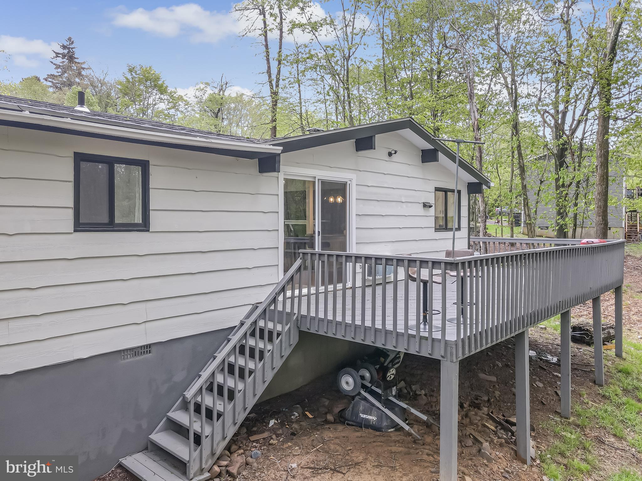 POCONO COUNTRY PLACE - Residential