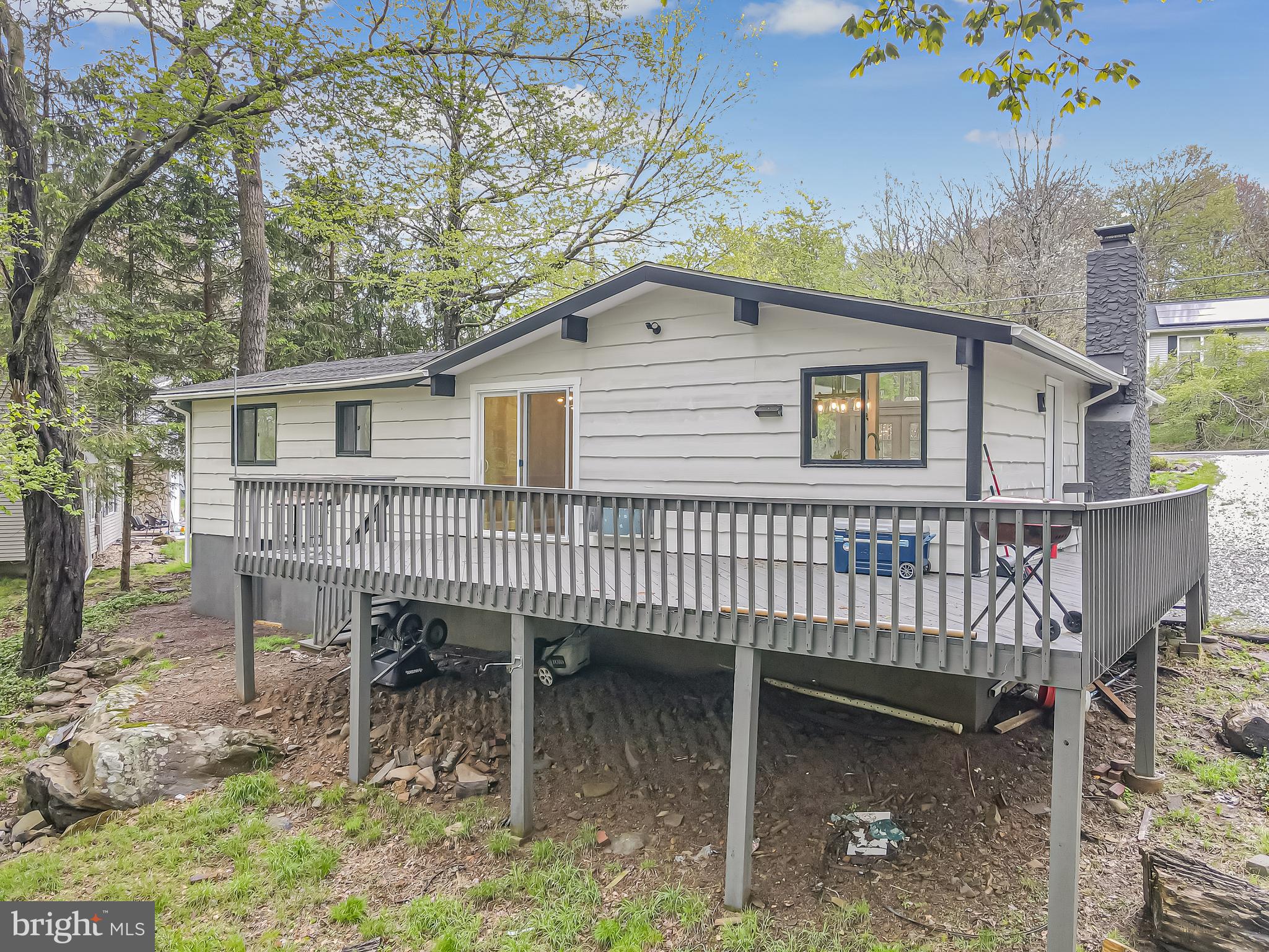 POCONO COUNTRY PLACE - Residential