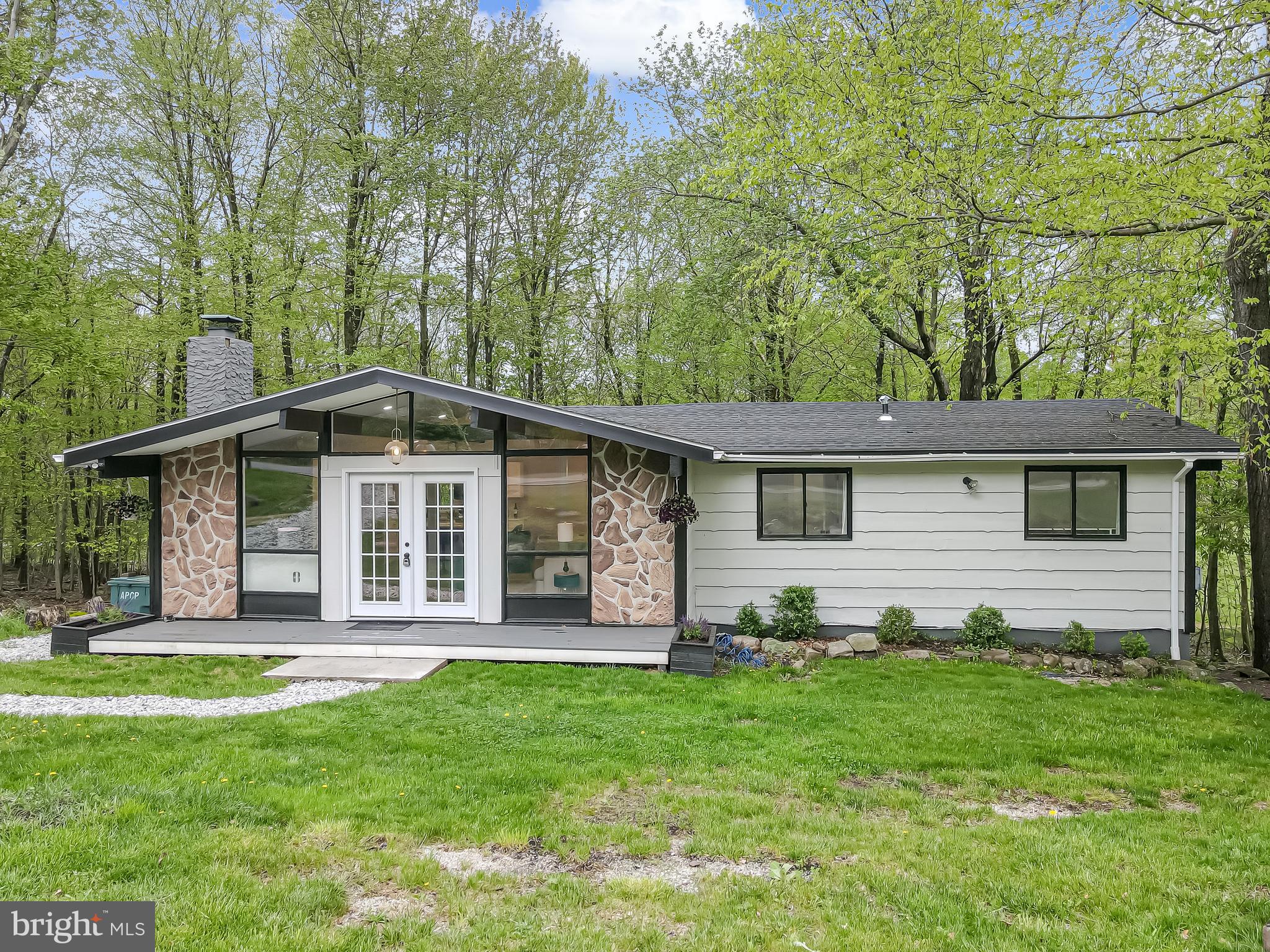 POCONO COUNTRY PLACE - Residential