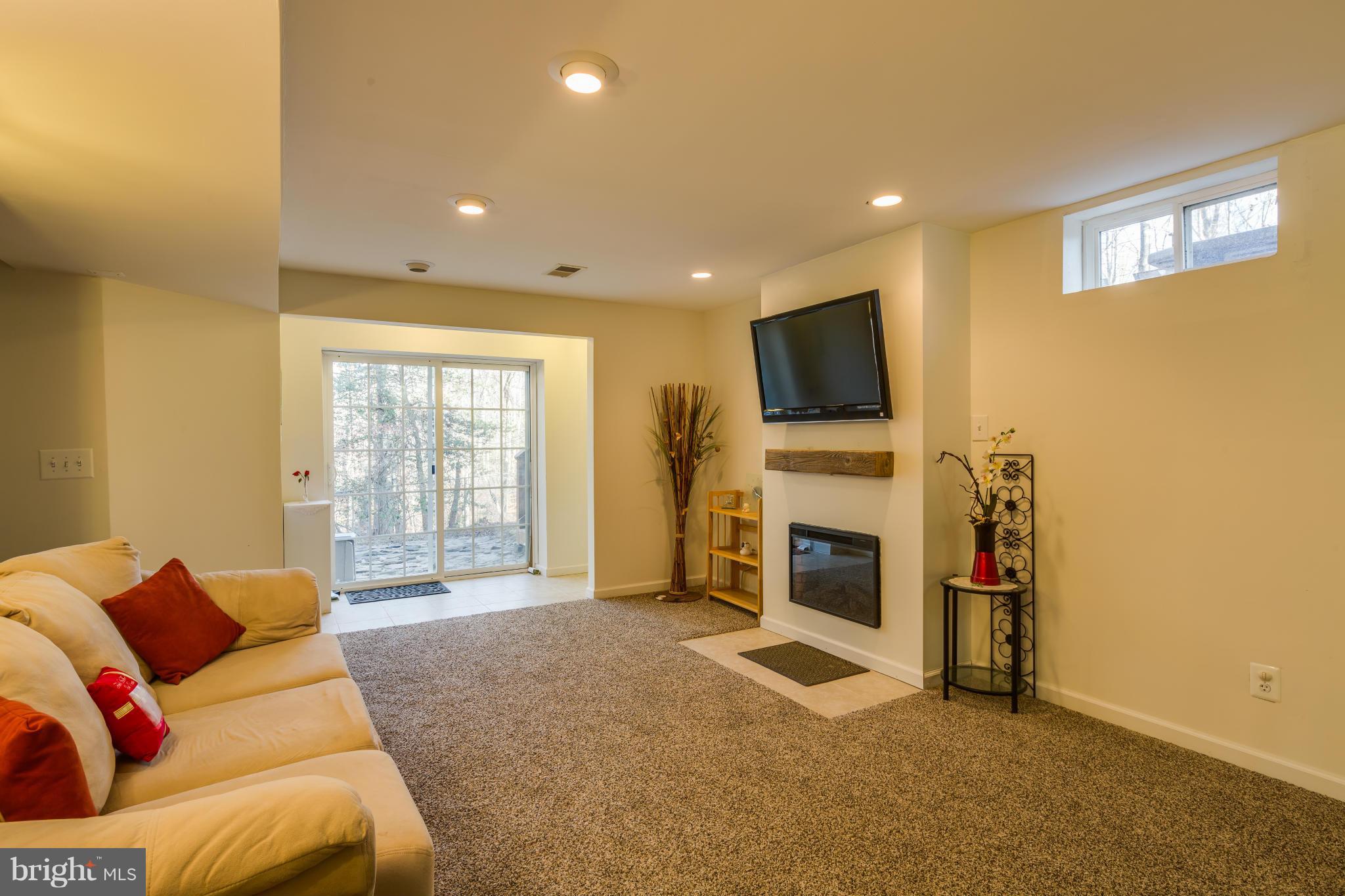 FOX RUN - Residential