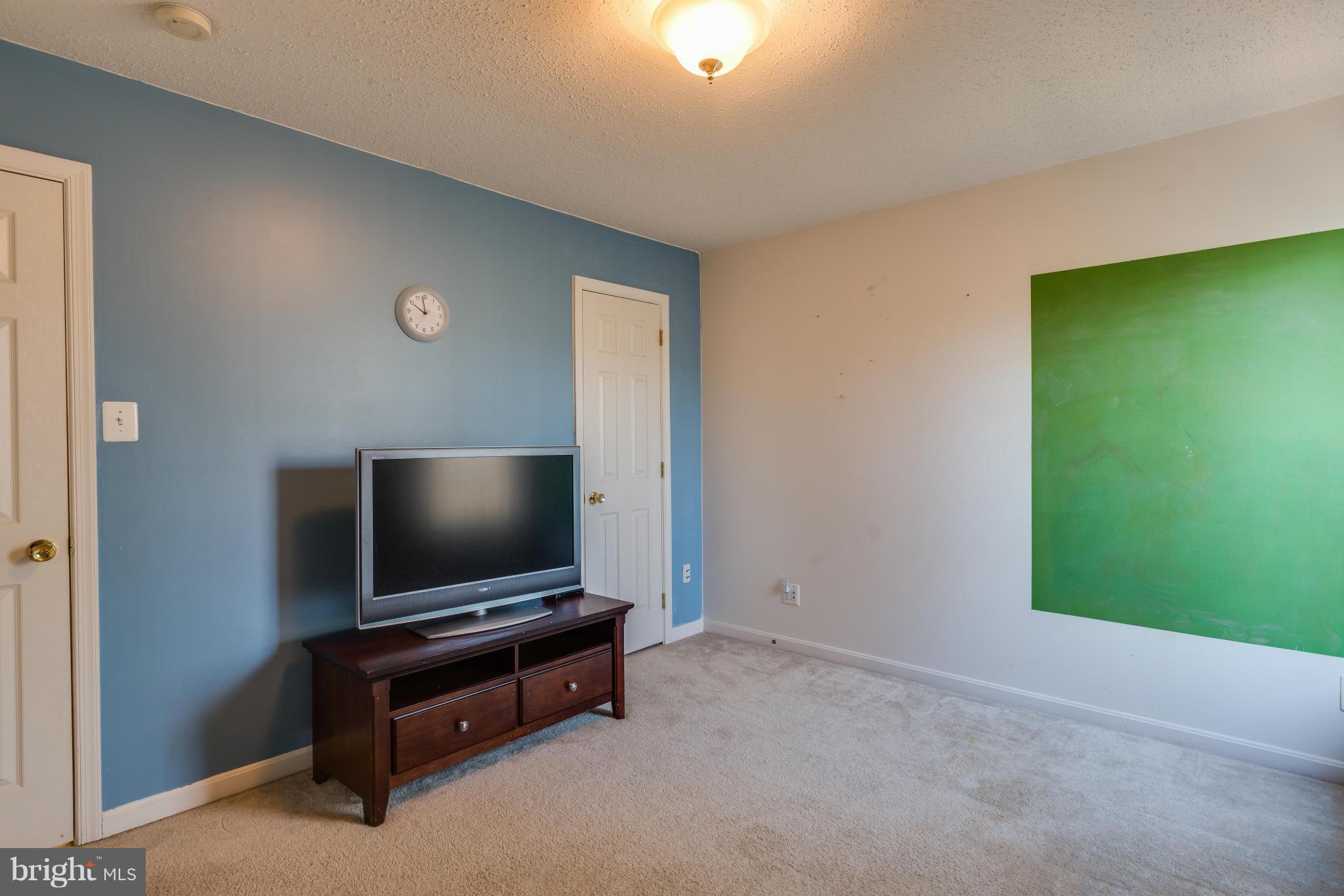 FOX RUN - Residential