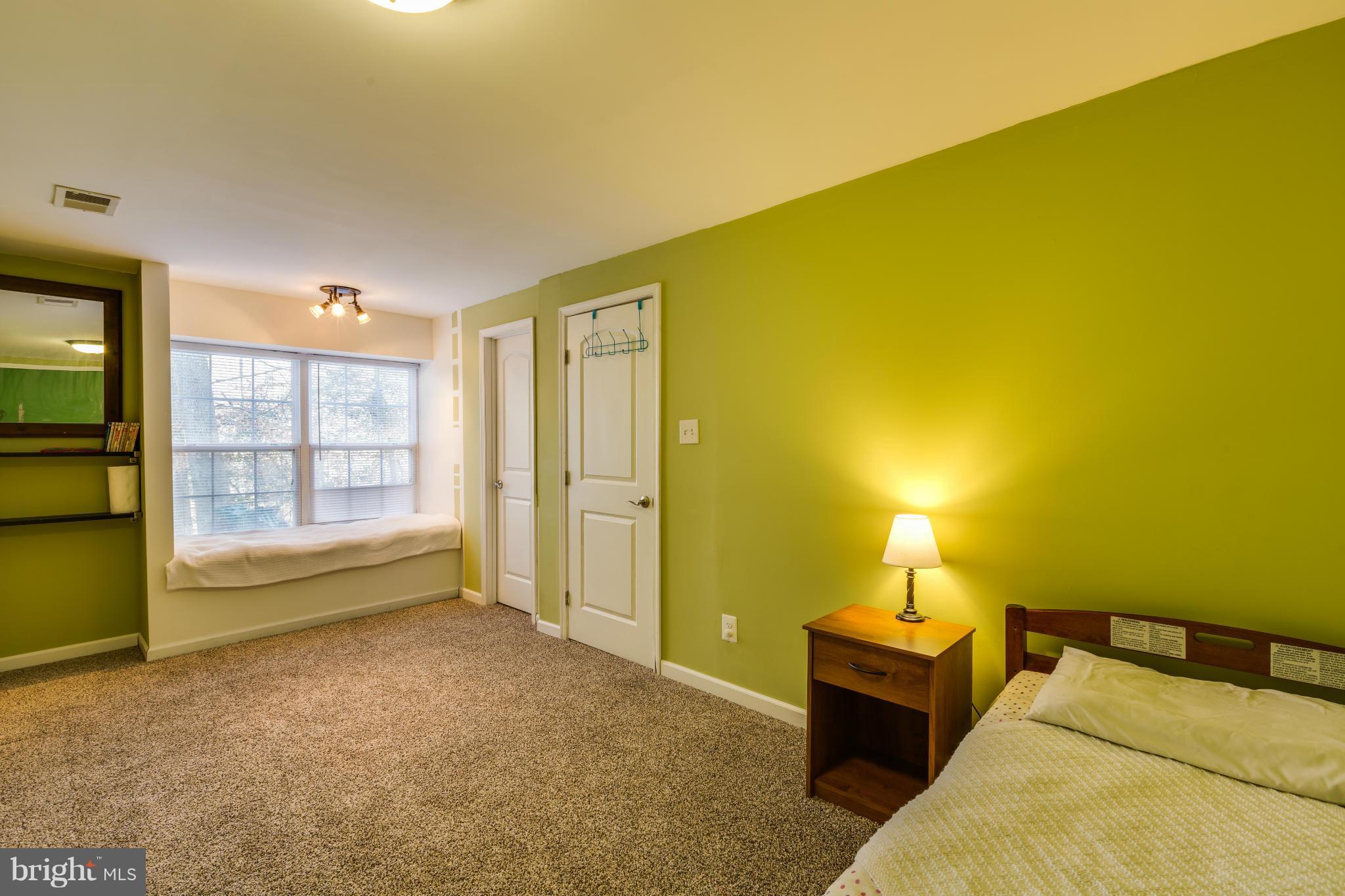 FOX RUN - Residential