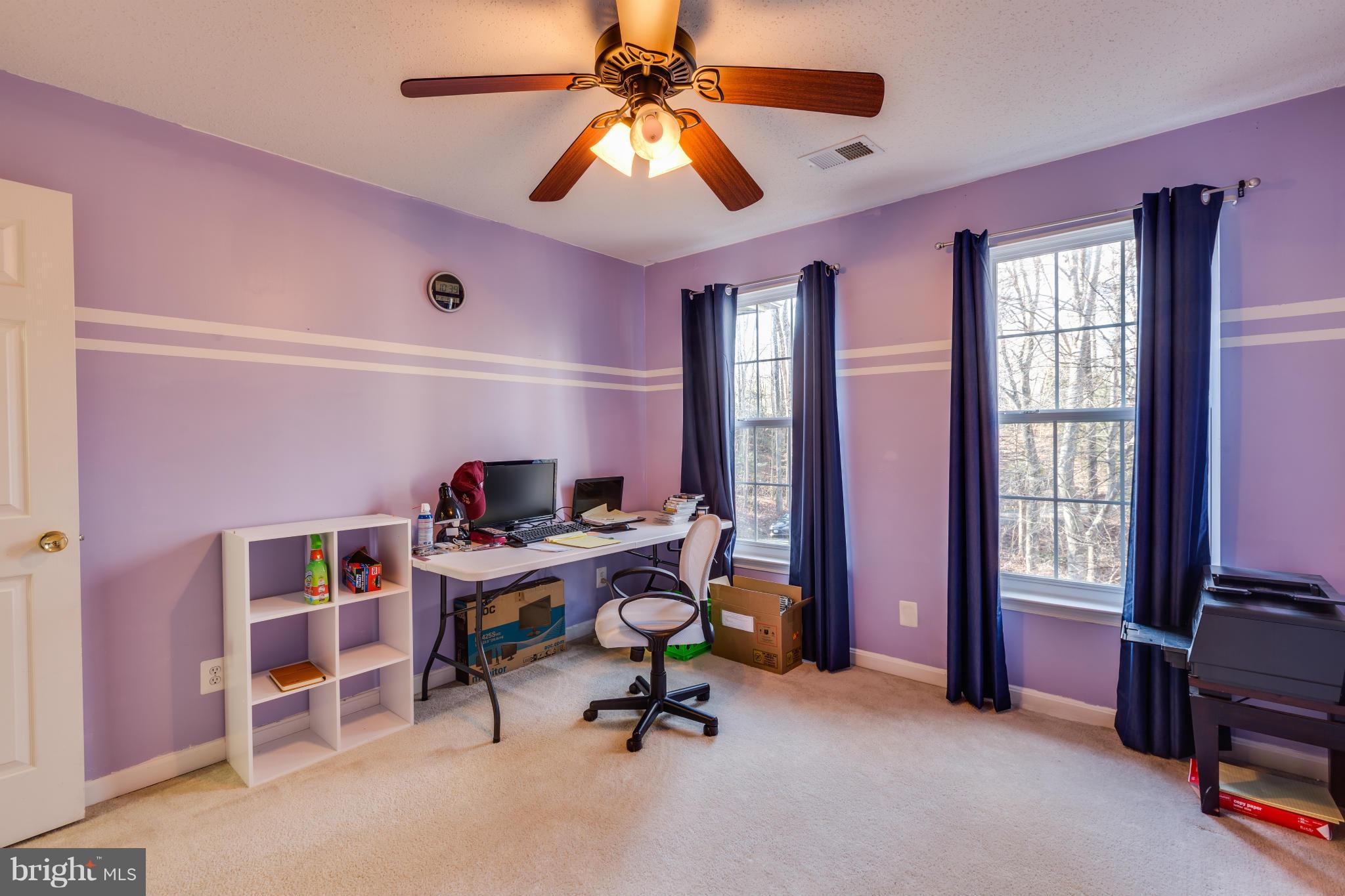 FOX RUN - Residential