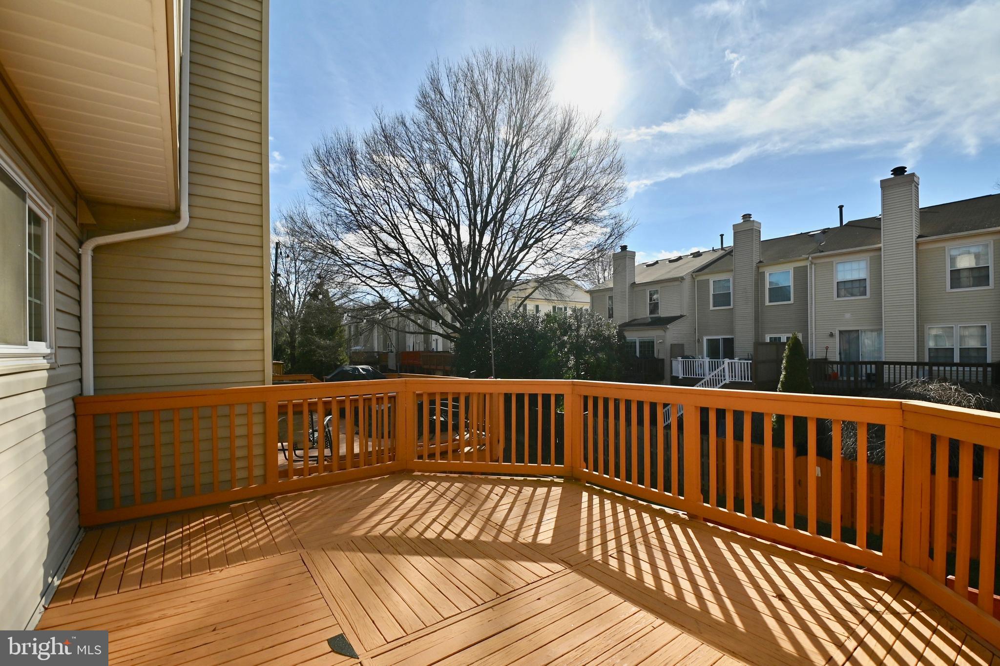 KINGSTOWNE - Residential