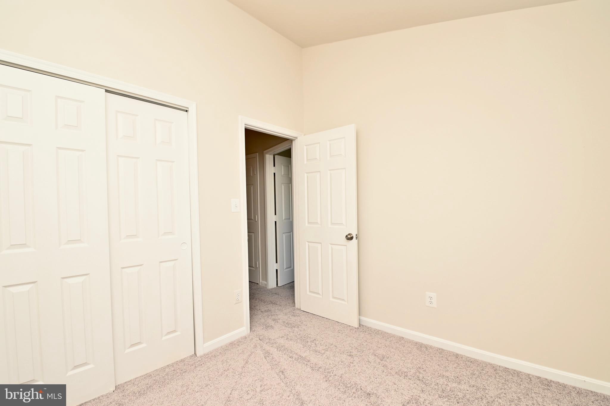 KINGSTOWNE - Residential