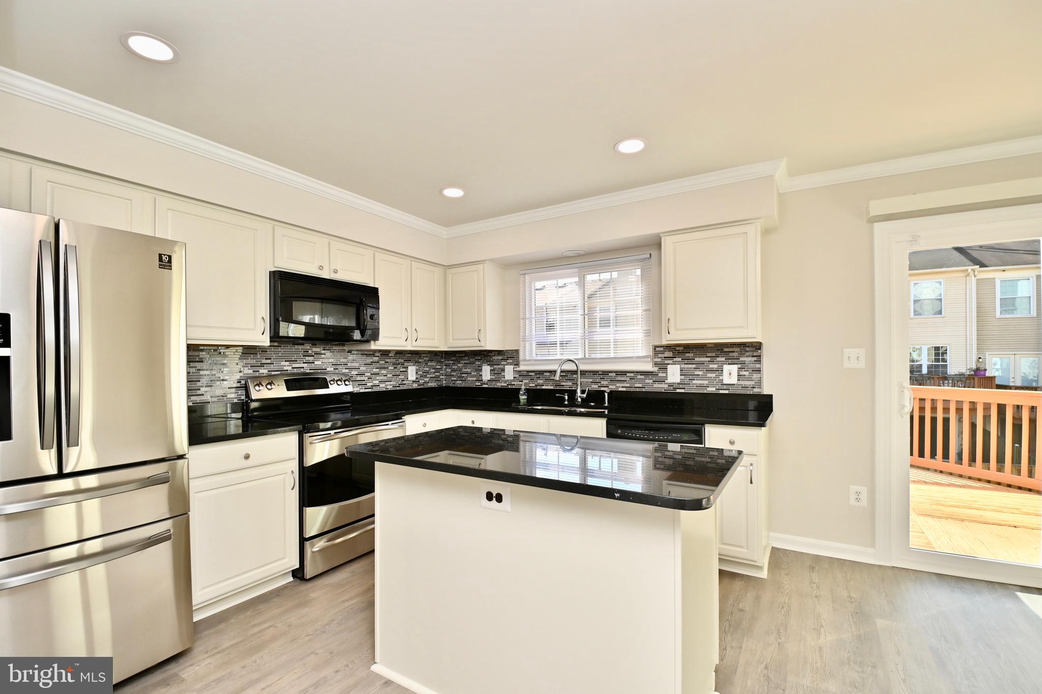 KINGSTOWNE - Residential