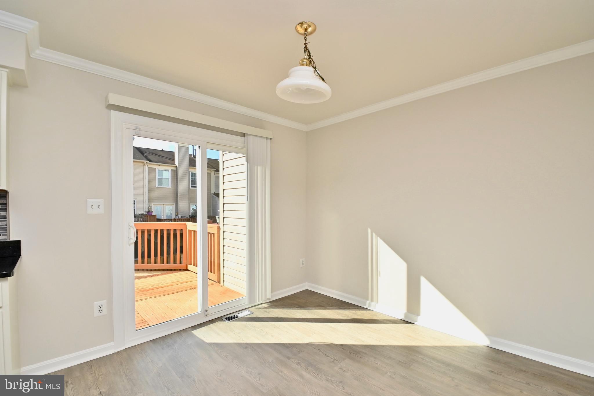 KINGSTOWNE - Residential