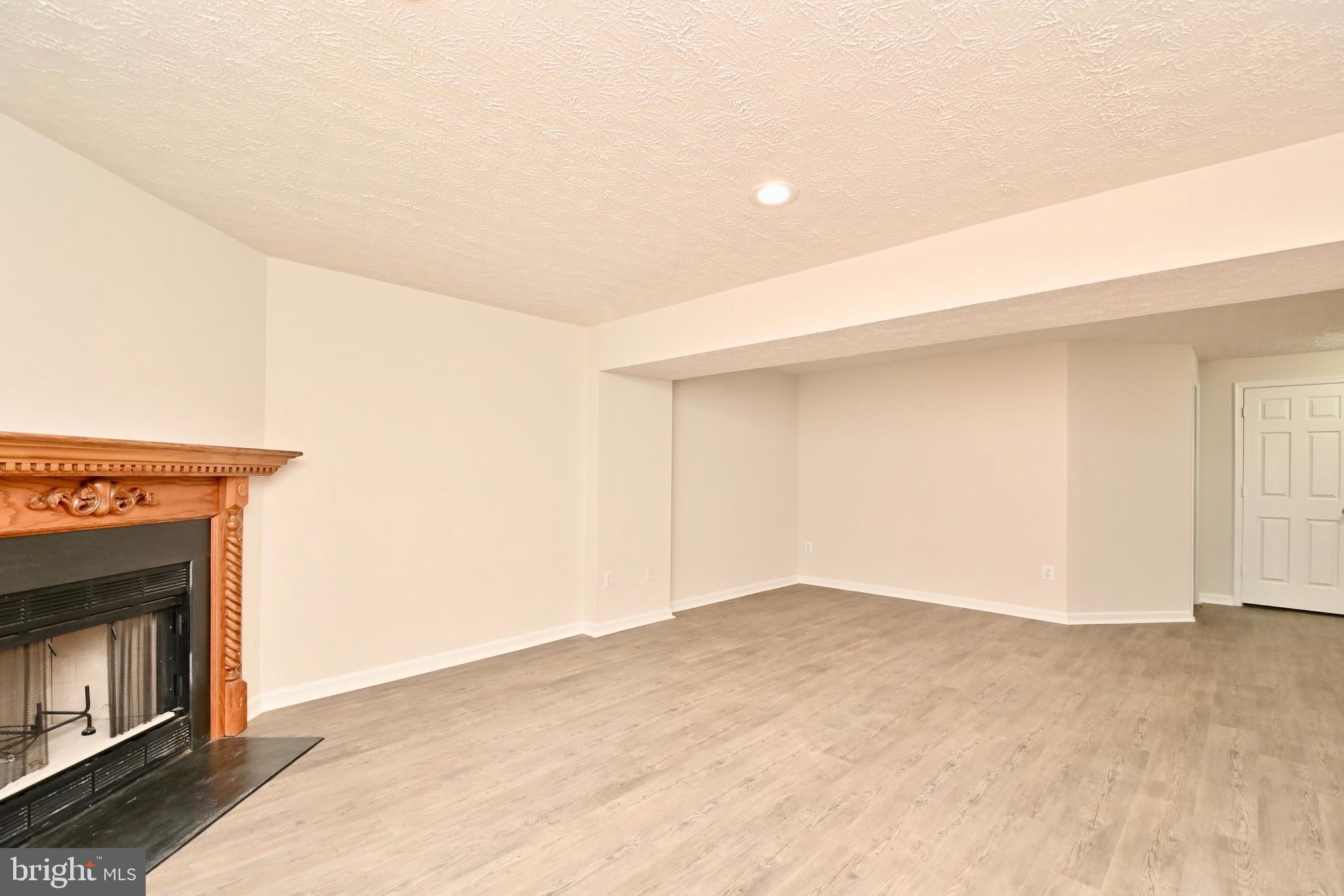 KINGSTOWNE - Residential