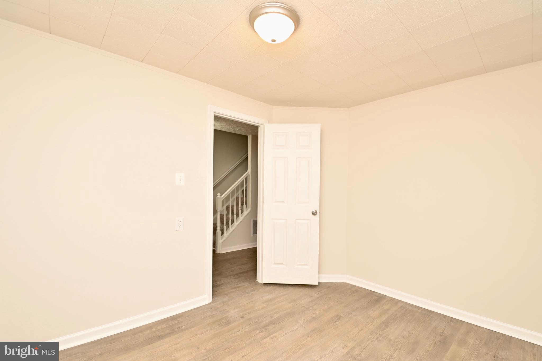 KINGSTOWNE - Residential