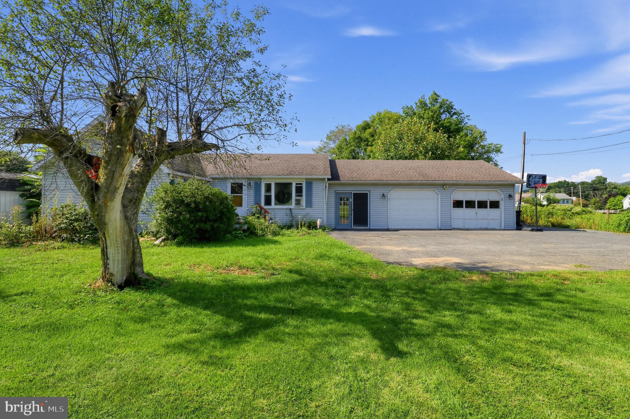 24 LINNWOOD DRIVE