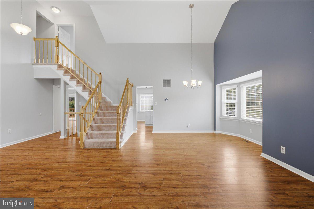 10249 WINGED ELM CIRCLE