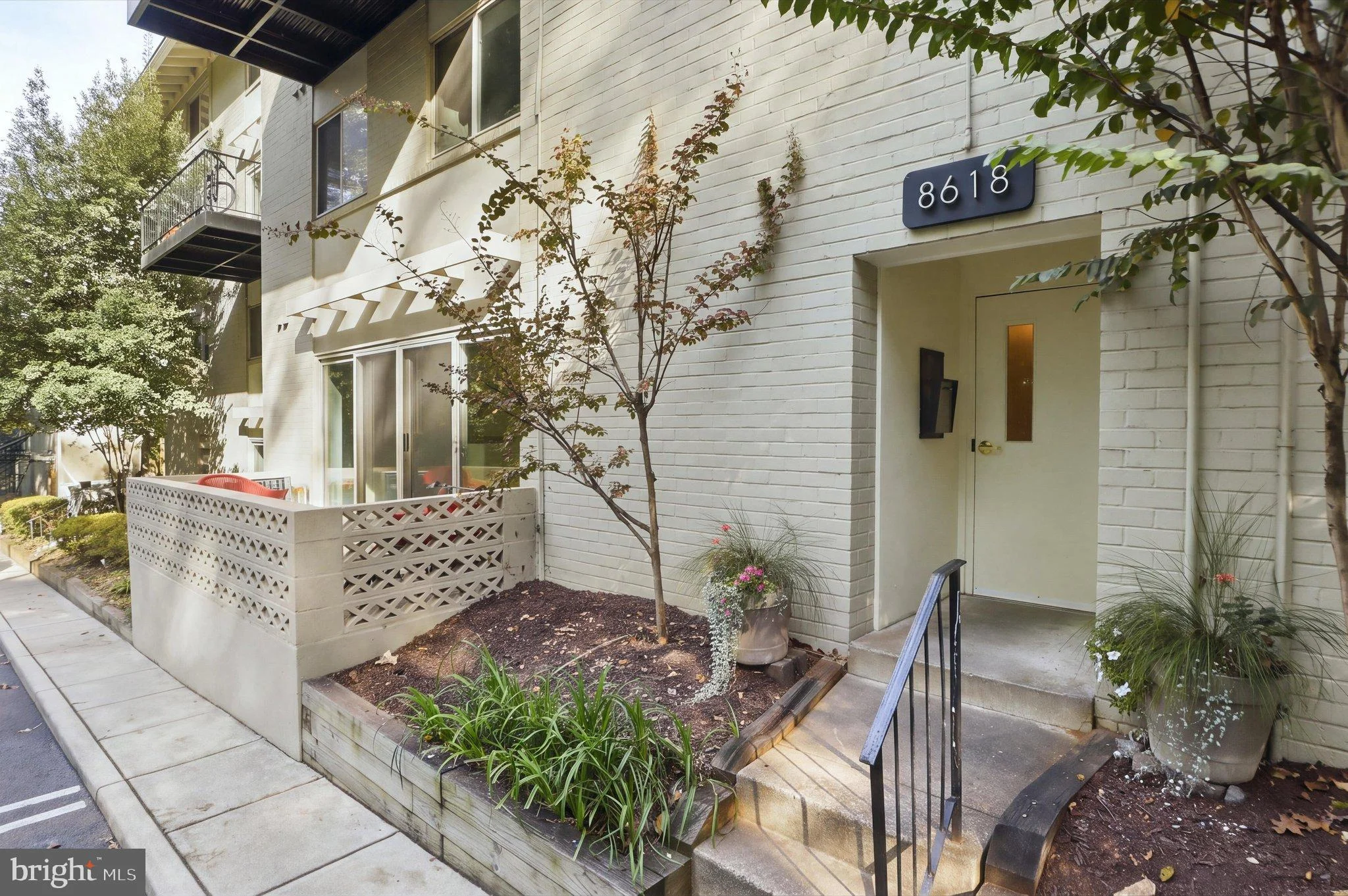 8618 Manchester Road Unit 4