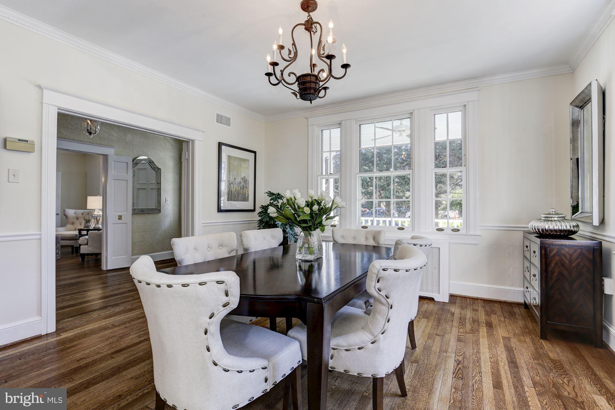CLEVELAND PARK - Residential
