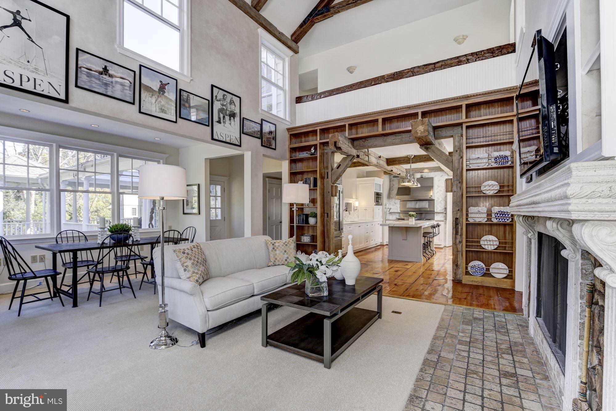 CLEVELAND PARK - Residential