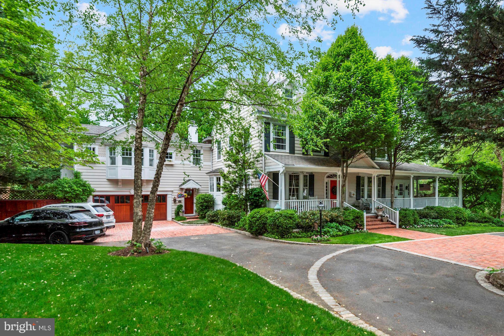 CLEVELAND PARK - Residential