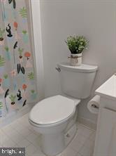 PIERSIDE AT HARBORVIEW - Residential Lease