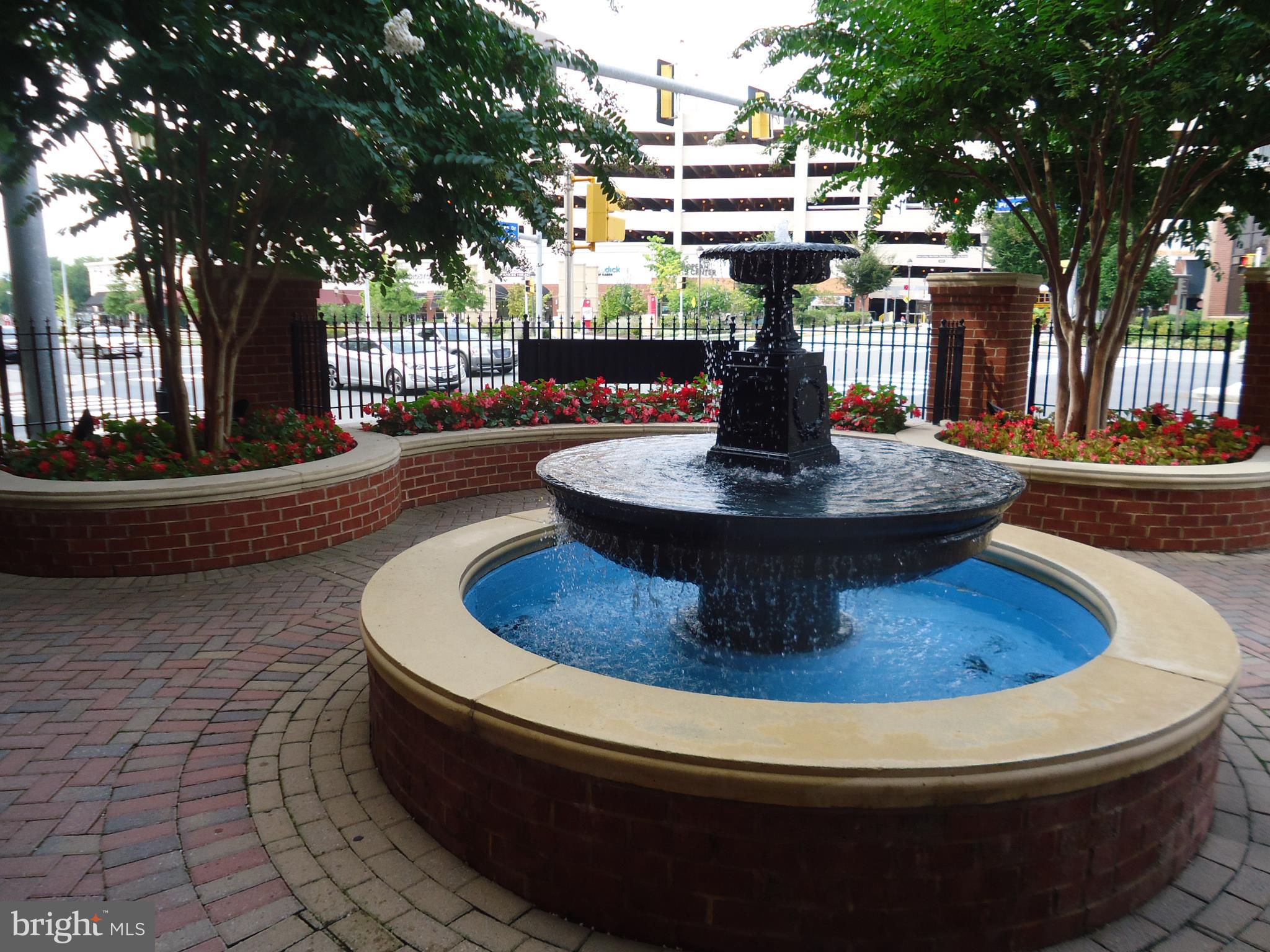 HALSTEAD AT THE METRO - Residential